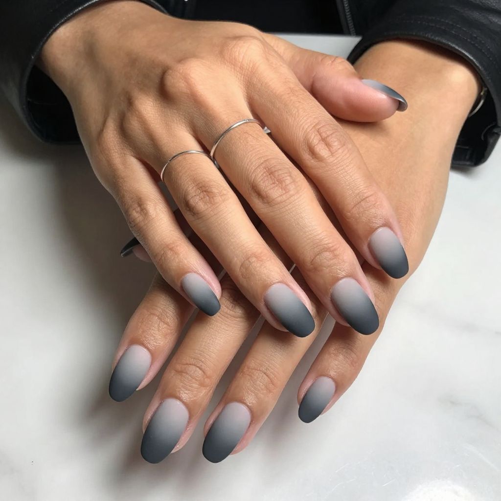 Matte Gradient Gray Scale